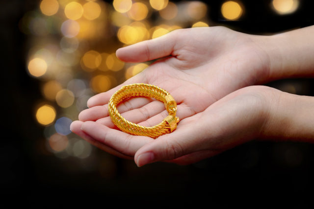 Gold to Come out of ATMs Now – Online Demat, Trading, and Mutual